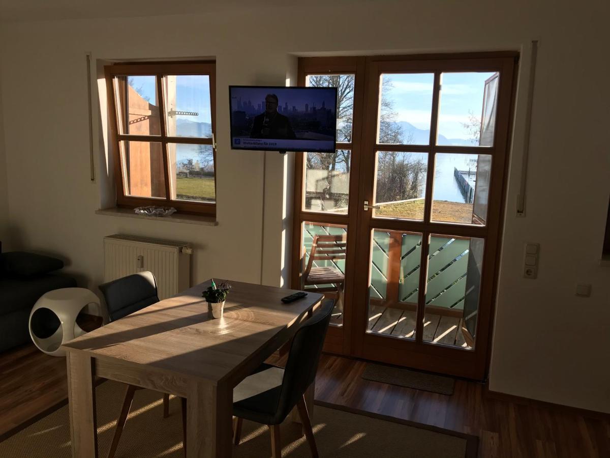 Ferienwohnung Seebruck Am Chiemsee Сион-Зеебрук Екстериор снимка